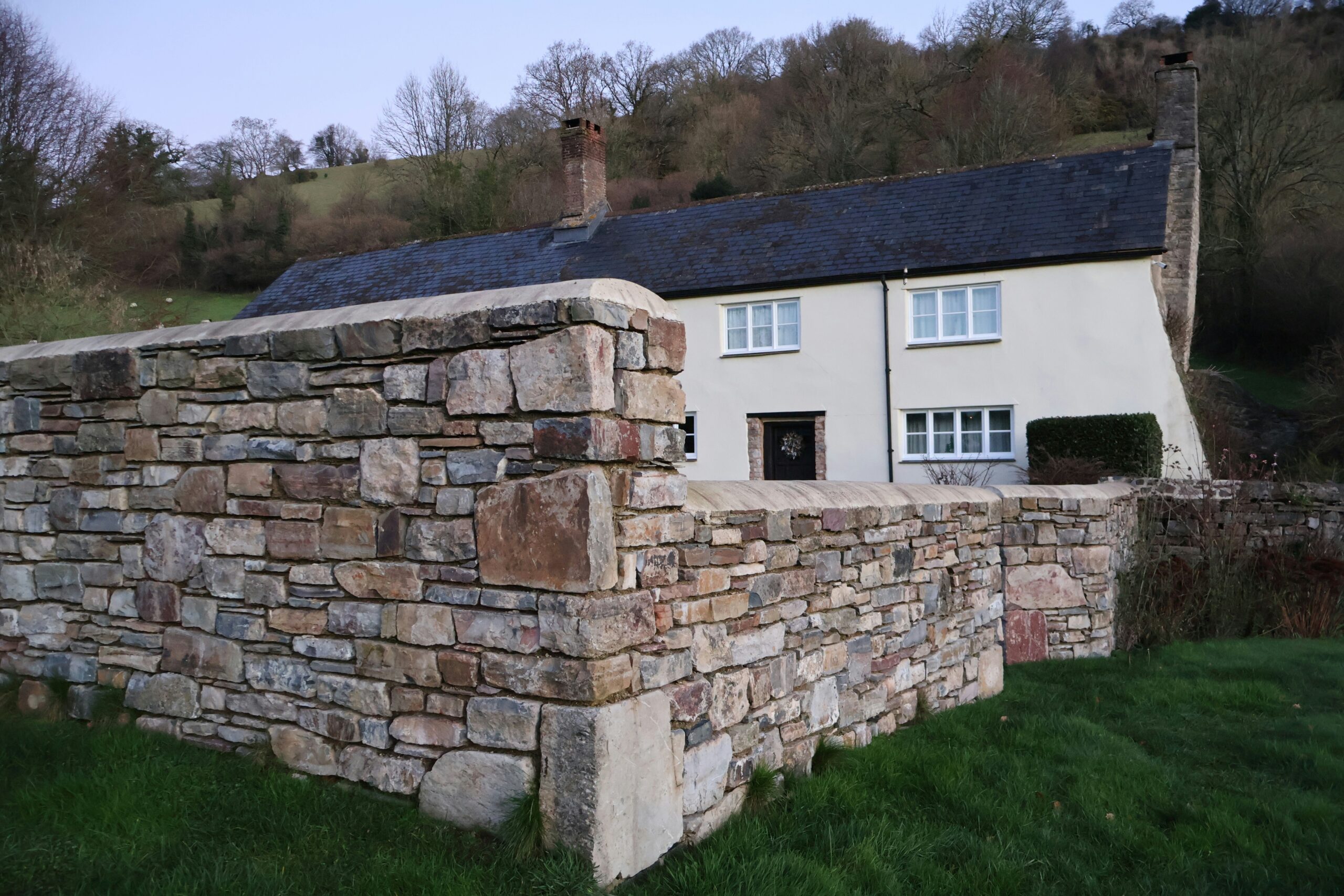 tanya-barrow-2WWRqgyXK8A-unsplash