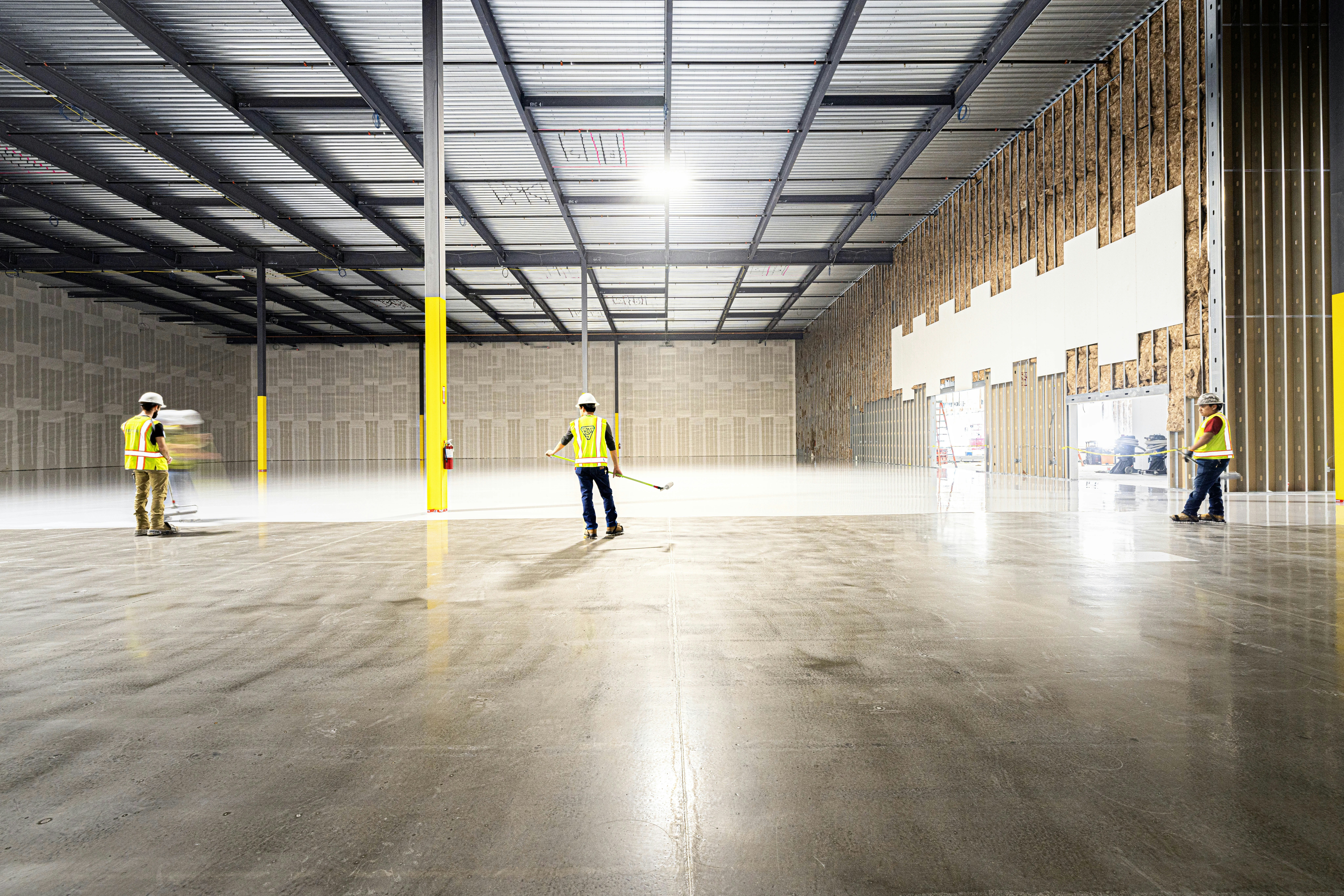 craftsman concrete floors 68E dFpOF0g unsplash